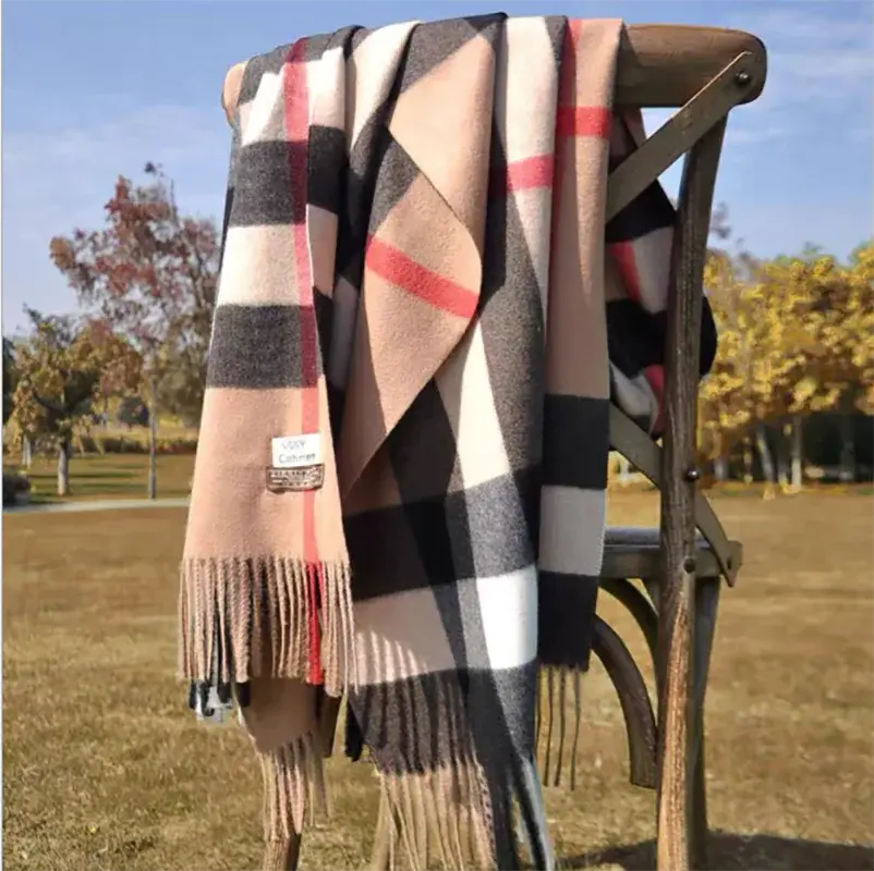 Women's Winter Scarf – Cozy, Chic & Stylish