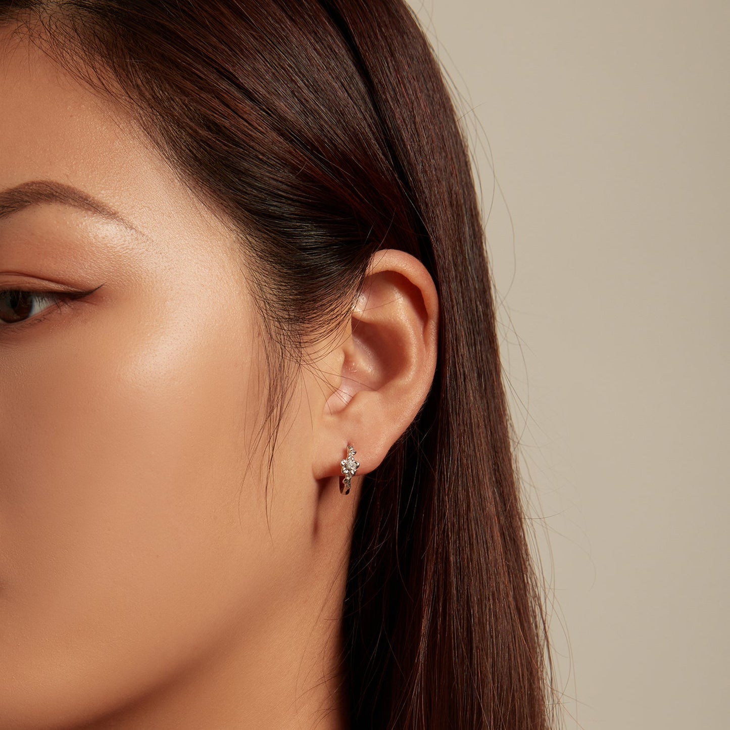 925 Sterling Silver Earrings with Zircon and Platinum Plating