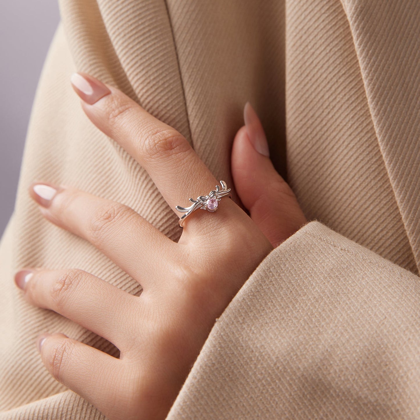 925 Sterling Silver White Gold Plated Bow-Knot Ring with CZ for Women
