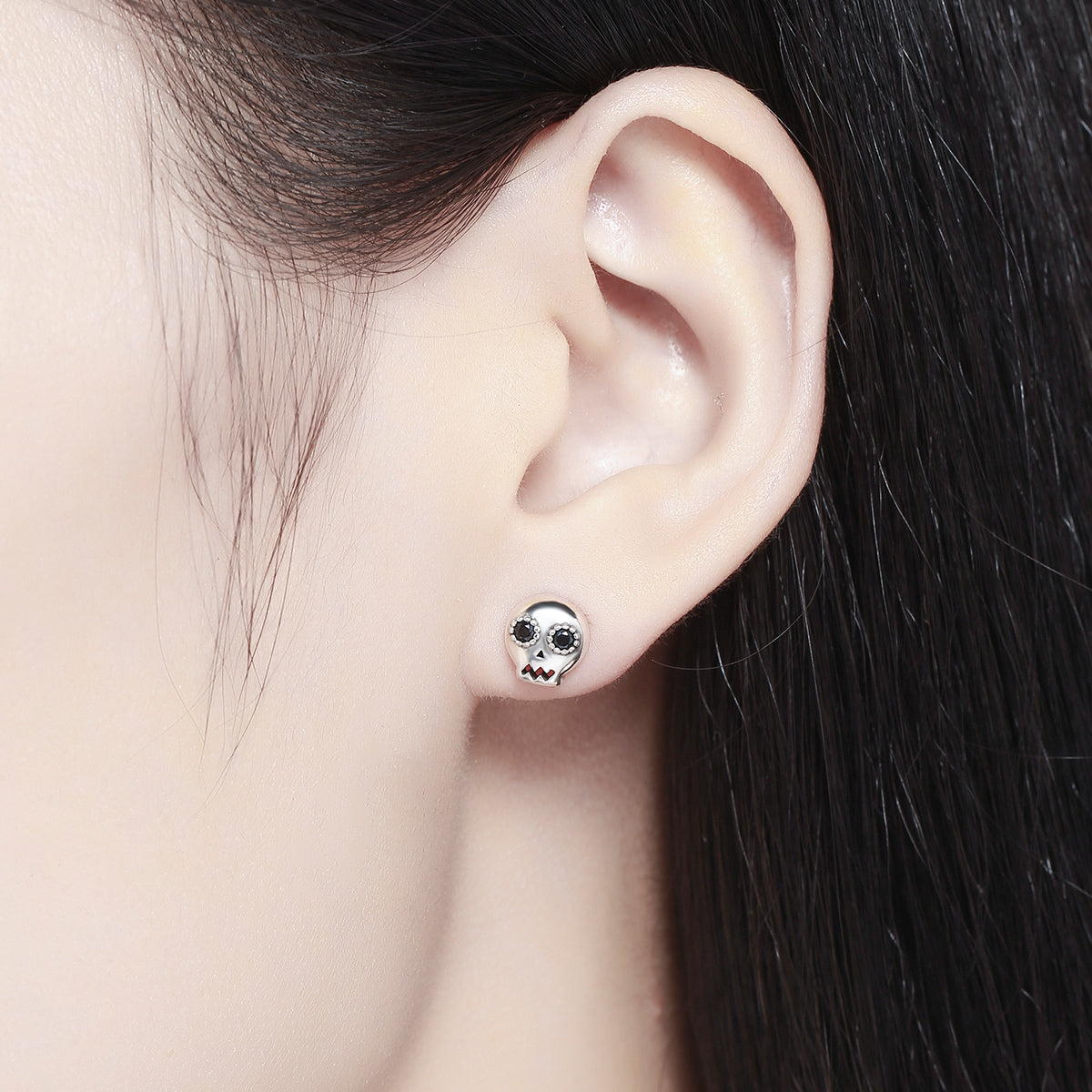 925 Sterling Silver Earrings with Pavé Setting CZ
