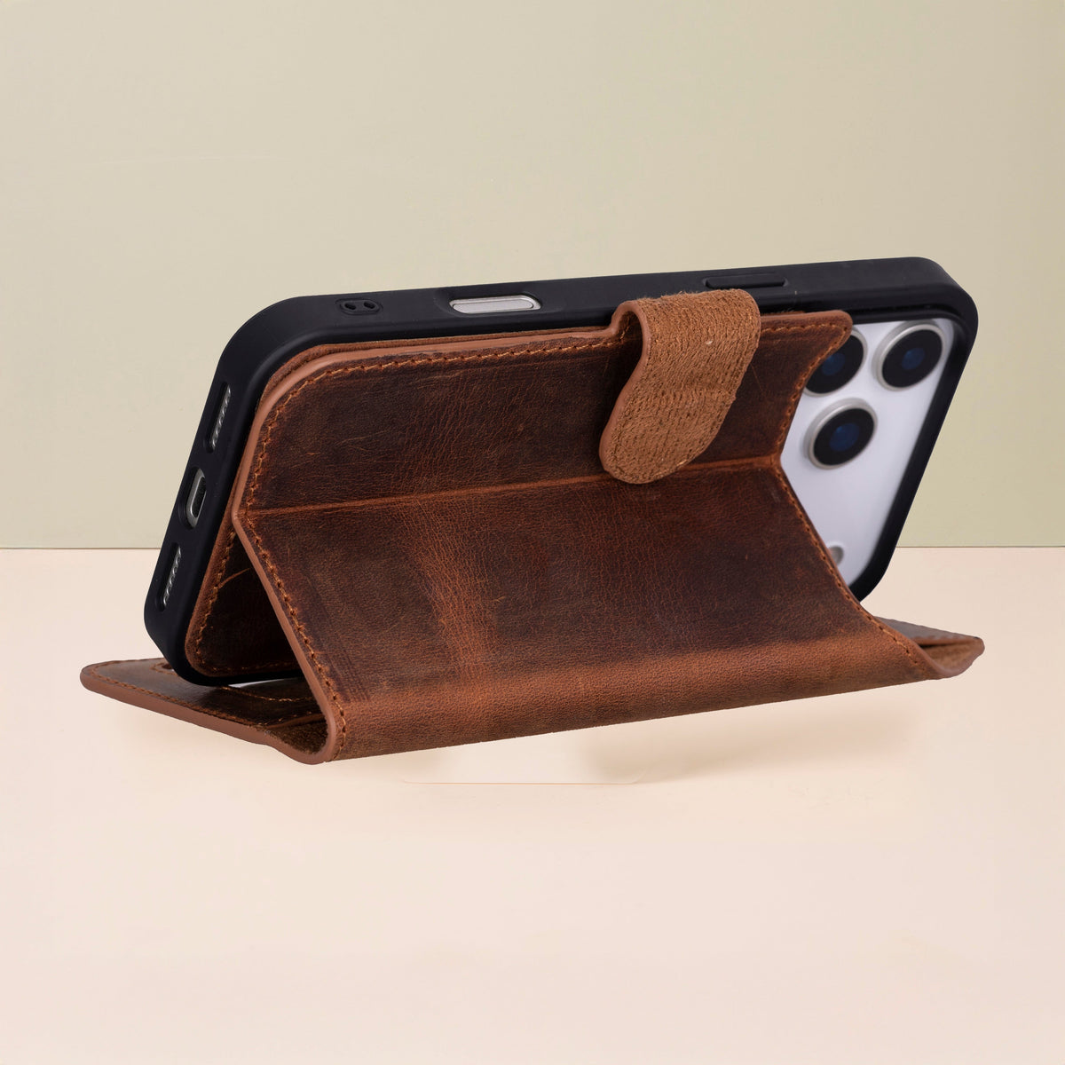 Leather iPhone 18 Pro Max Wallet Case – Brown - Austin