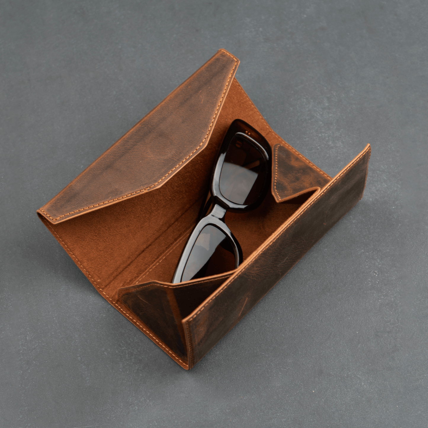 Luxury Leather Sunglasses Case - Dark Brown - Louisville