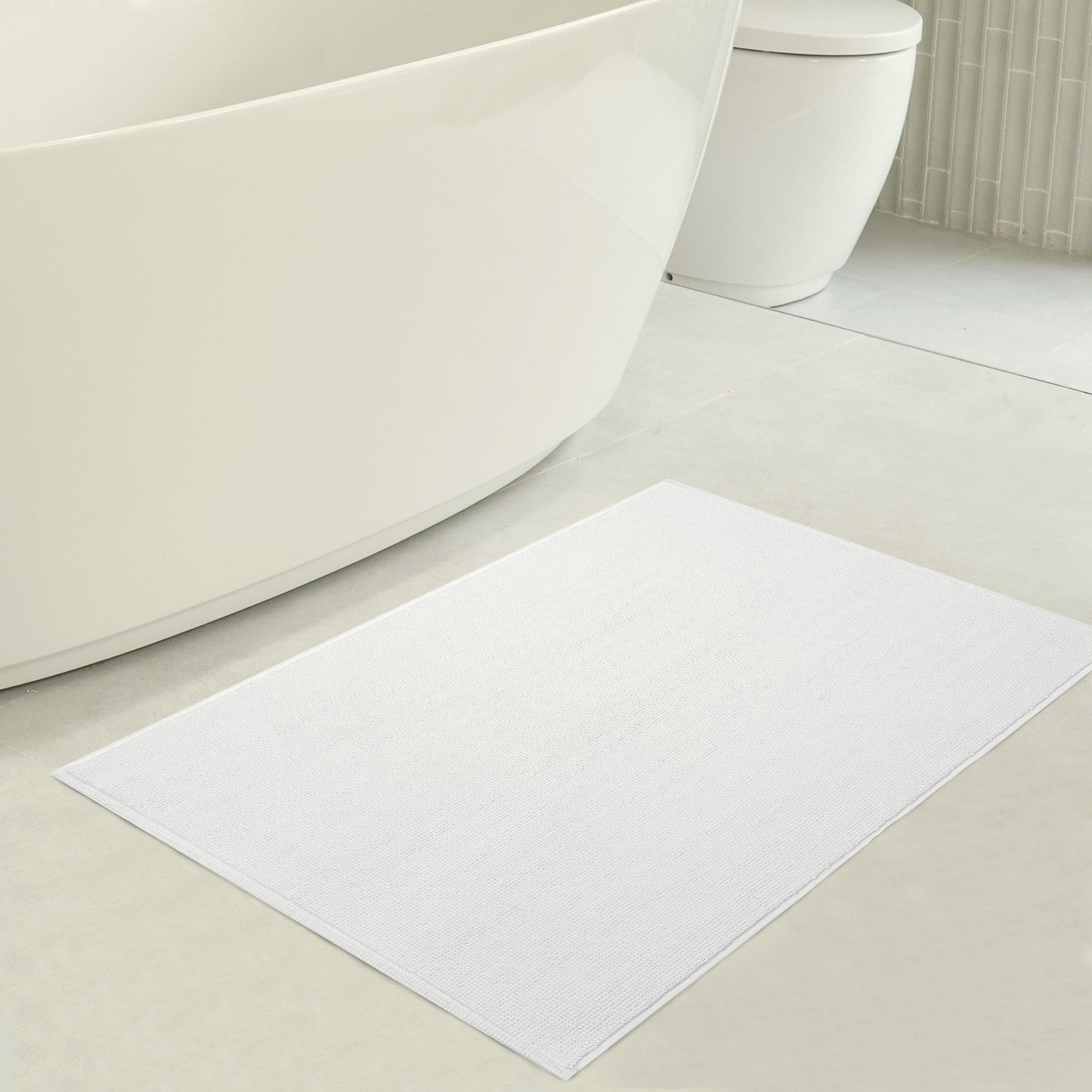 American Soft Linen 100% Cotton Bath Mat Rugs, 20x34 inches with Silicone Backing, Soft Absorbent Grip-Enhanced Bath Mats for Bathroom