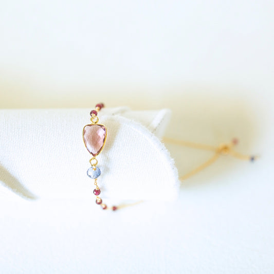 Rhodolite Garnet Gold Isla Bracelet