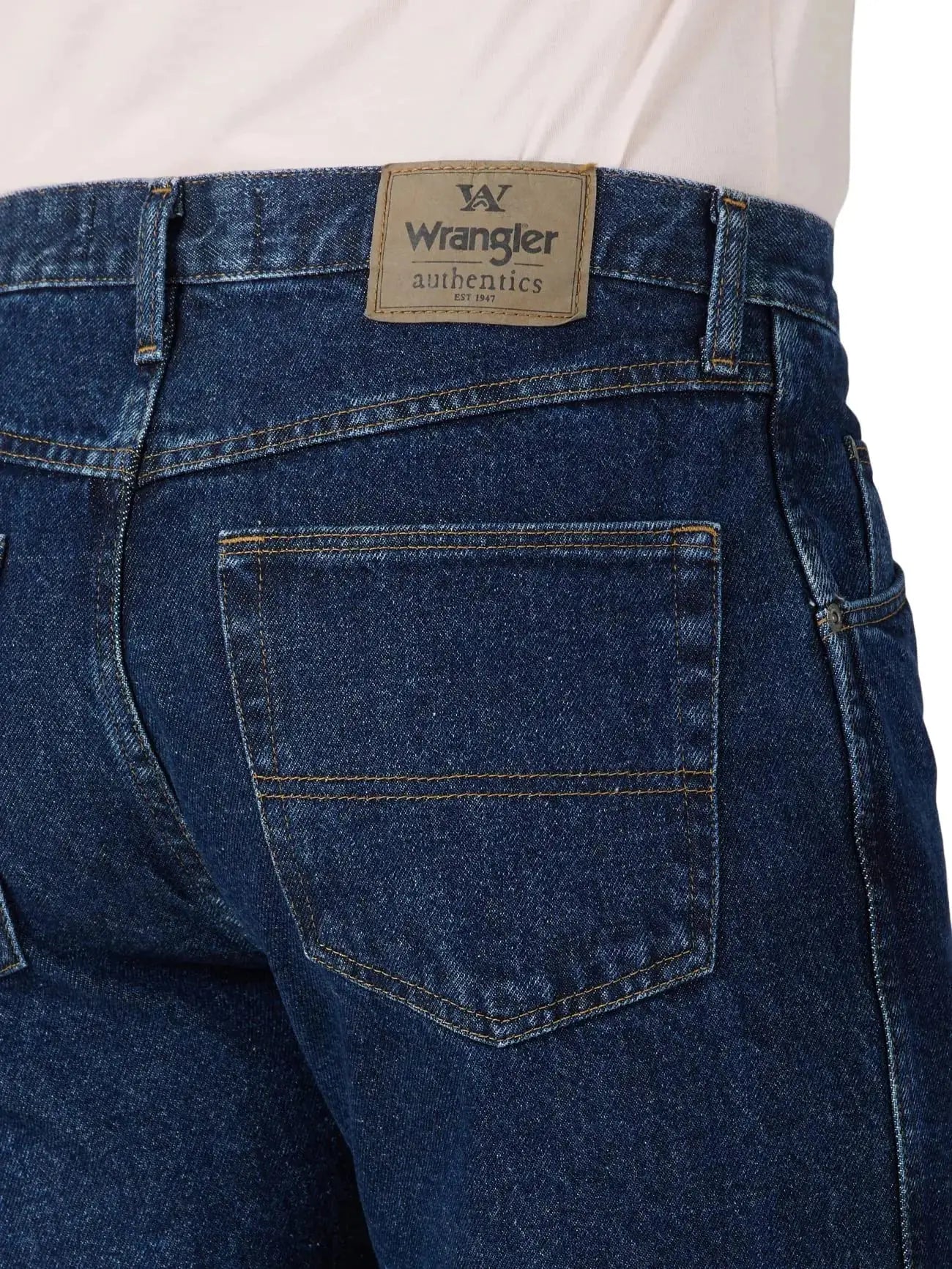 Wrangler Authentics Men's Classic 5-Pocket Regular Fit Cotton Jean 40W x 32L Dark Rinse
