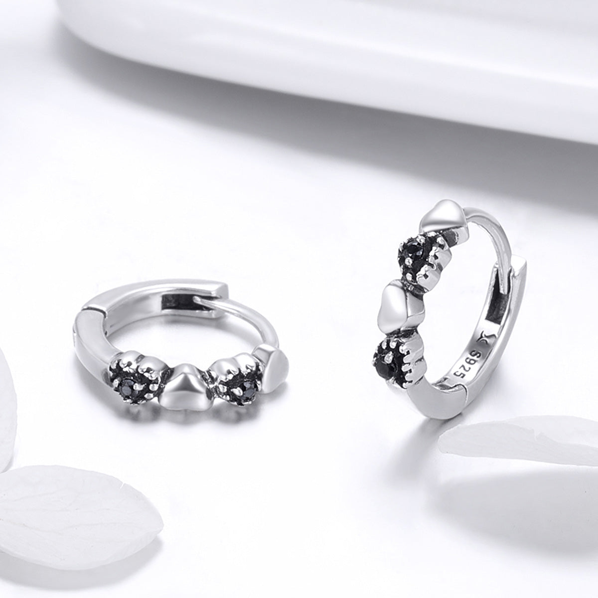 925 Sterling Silver Earrings with Pavé Setting CZ, 1.1*0.3cm
