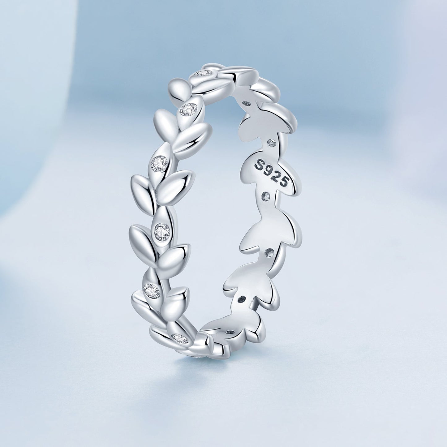 925 Sterling Silver Ring with CZ - Size 6.0 - Classic Style for Women
