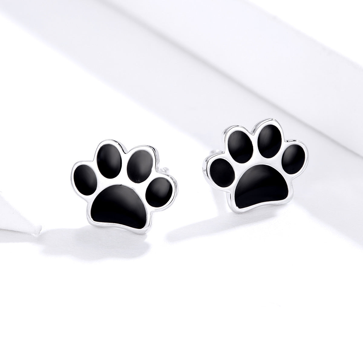 925 Sterling Silver Earrings with Enamel Finish