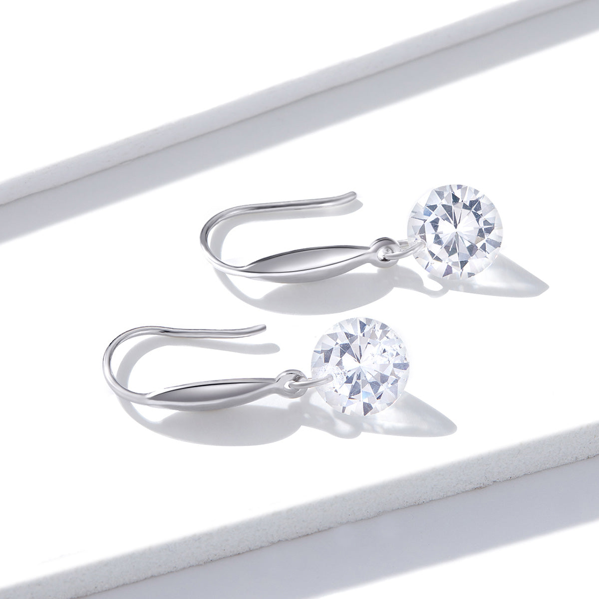 S925 Sterling Silver Earrings 2.6x0.8cm Plated Platinum with Pavé Setting CZ for Women