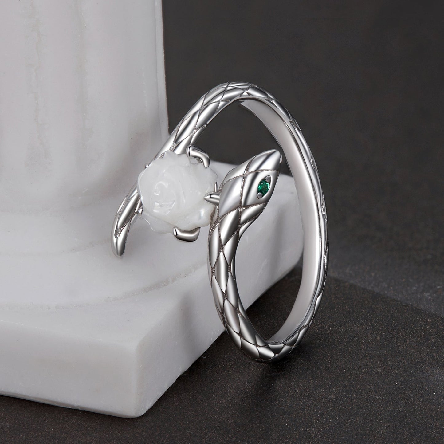 925 Sterling Silver White Gold Plated Ring with Cubic Zirconia for Women