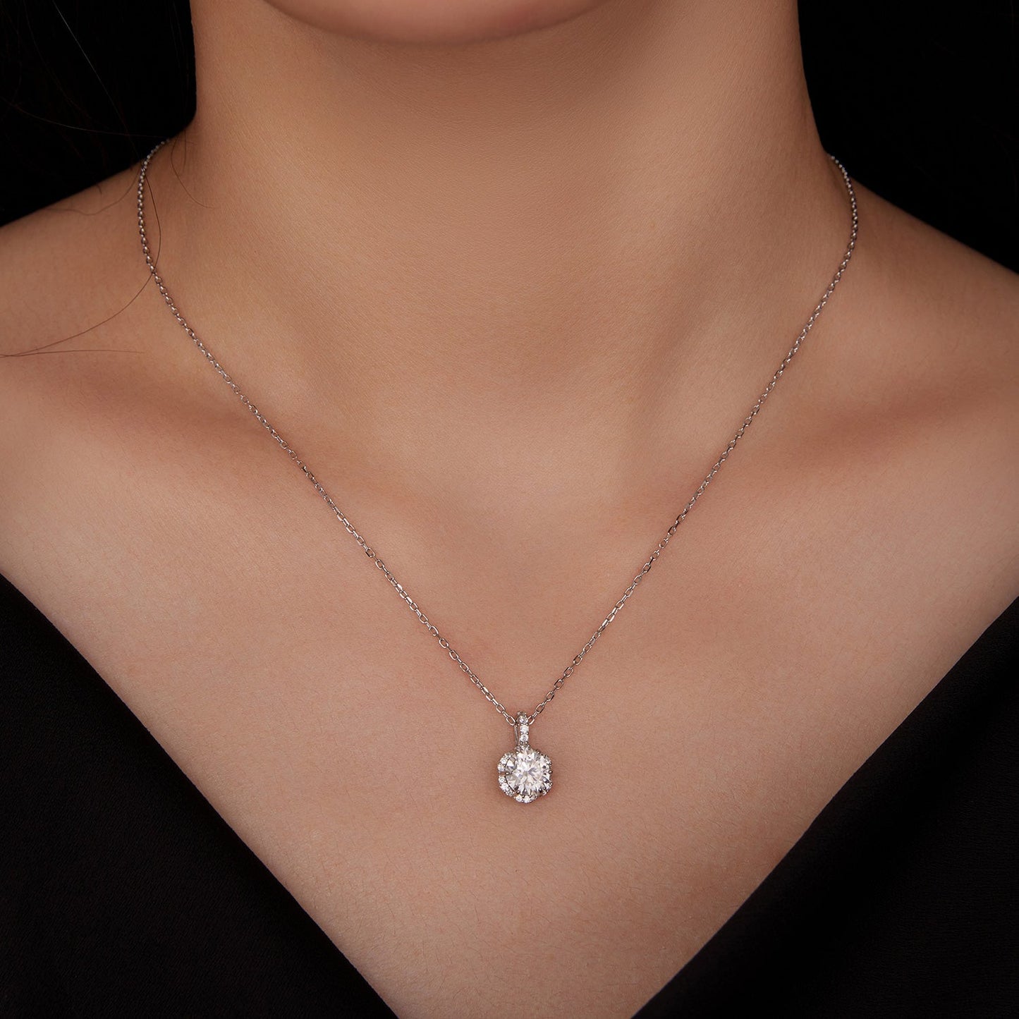 925 Sterling Silver Moissanite Pendant Necklace for Women - 45cm