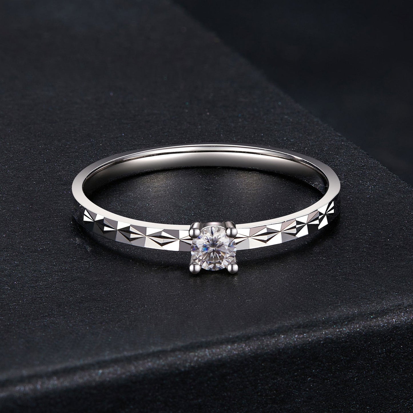 925 Sterling Silver Moissanite White Gold Plated Ring Size 6