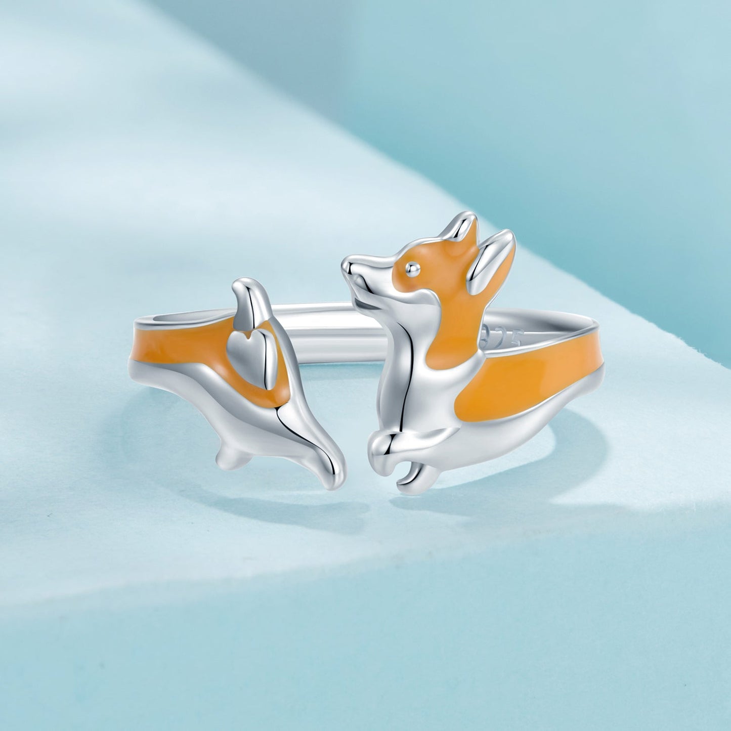 925 Sterling Silver Enamel Plated White Gold 2.6mm Ring
