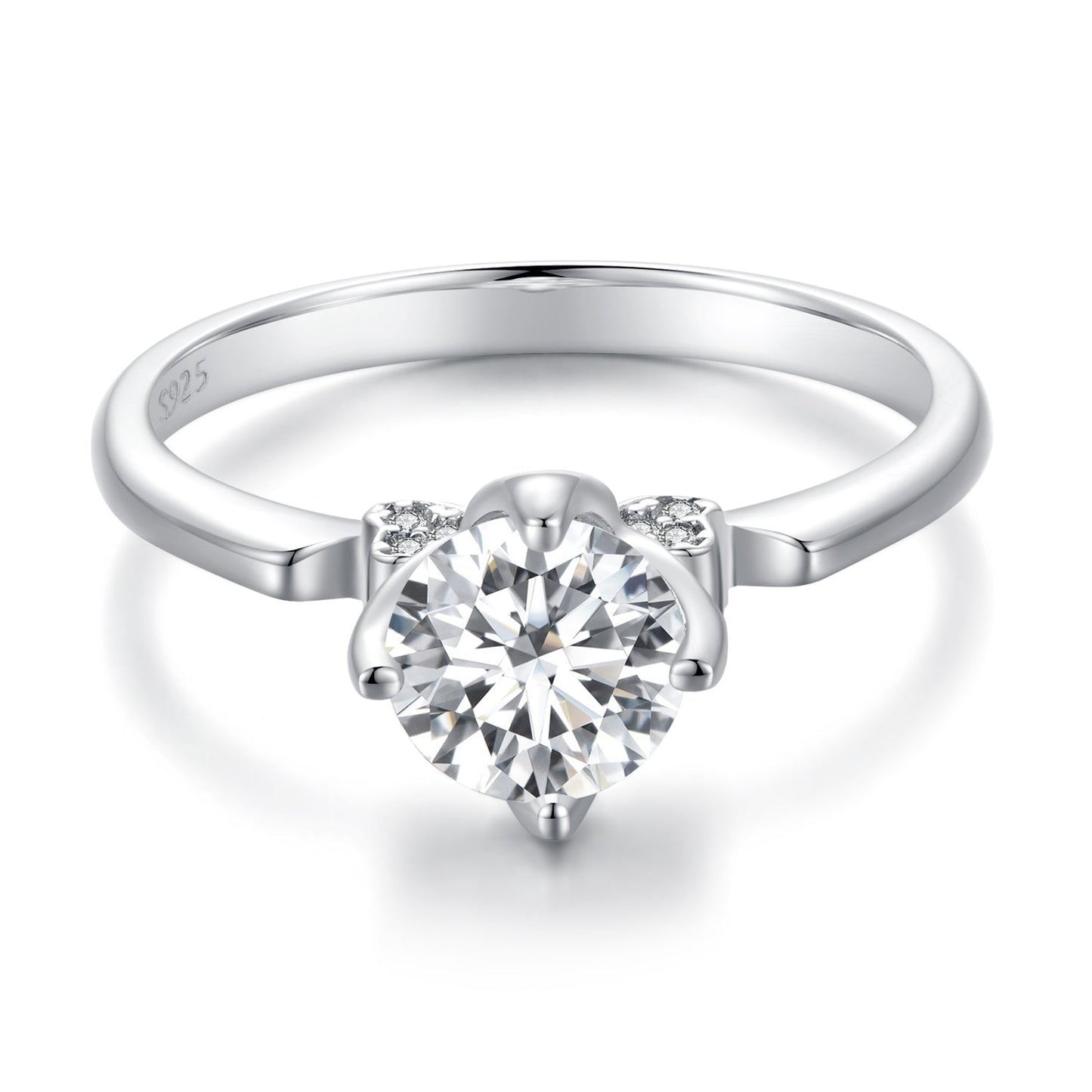 925 Sterling Silver 1.0 Carat Moissanite Ring in Size 8