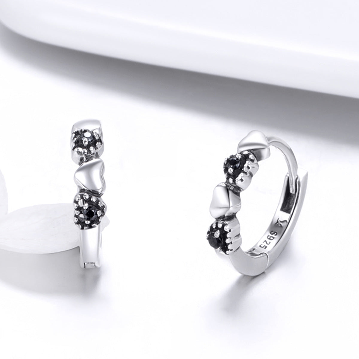 925 Sterling Silver Earrings with Pavé Setting CZ, 1.1*0.3cm