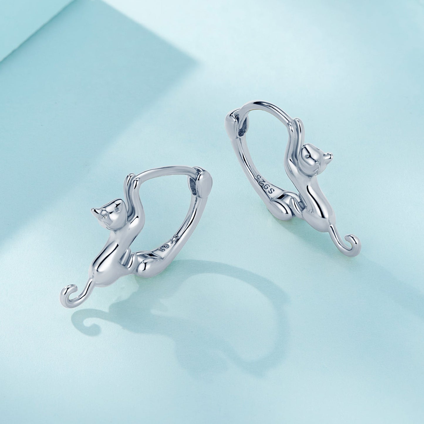 925 Sterling Silver Plated Gold Earrings Size 1.8cm for Women