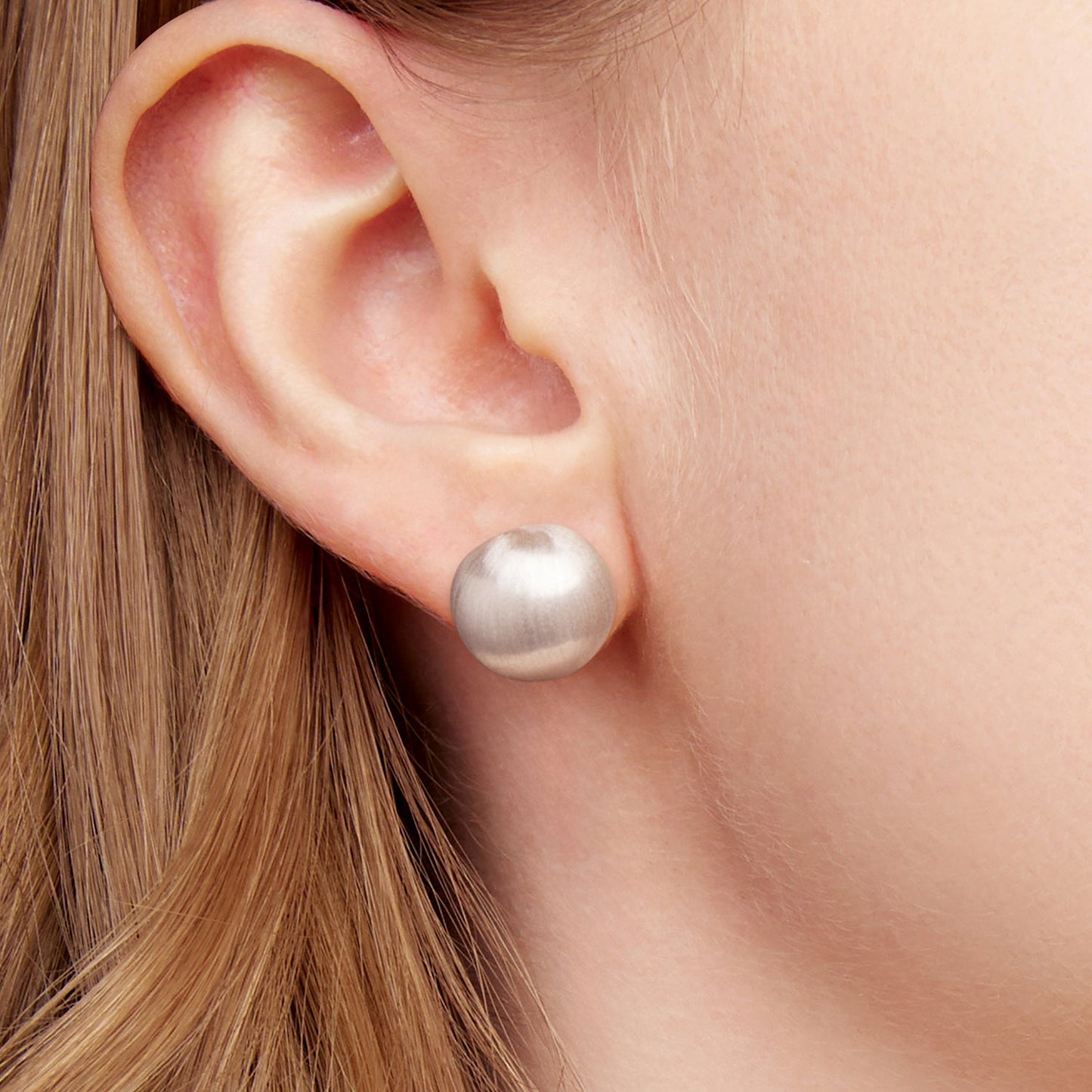 925 Sterling Silver 1.4cm White Gold Plated Earrings