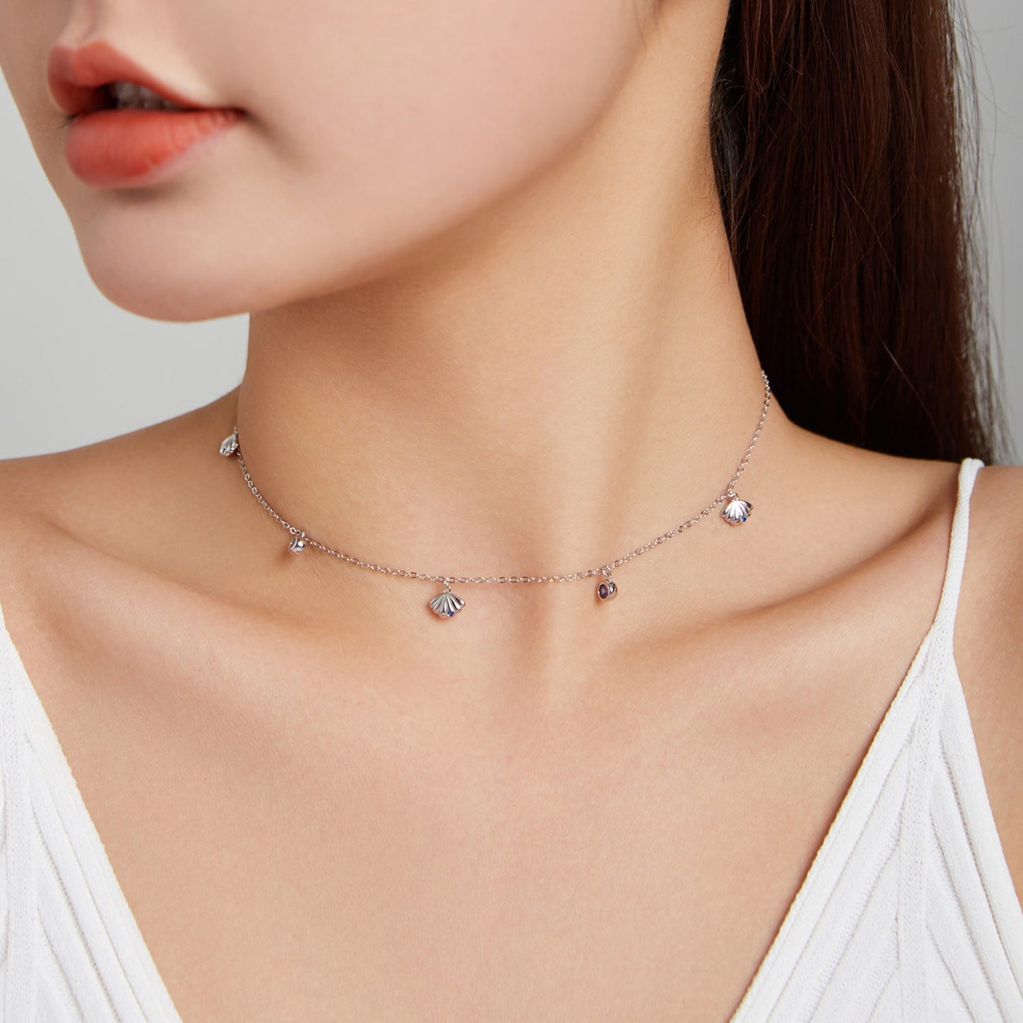 925 Sterling Silver Adjustable Necklace with Scallop Design and Pavé Setting CZ