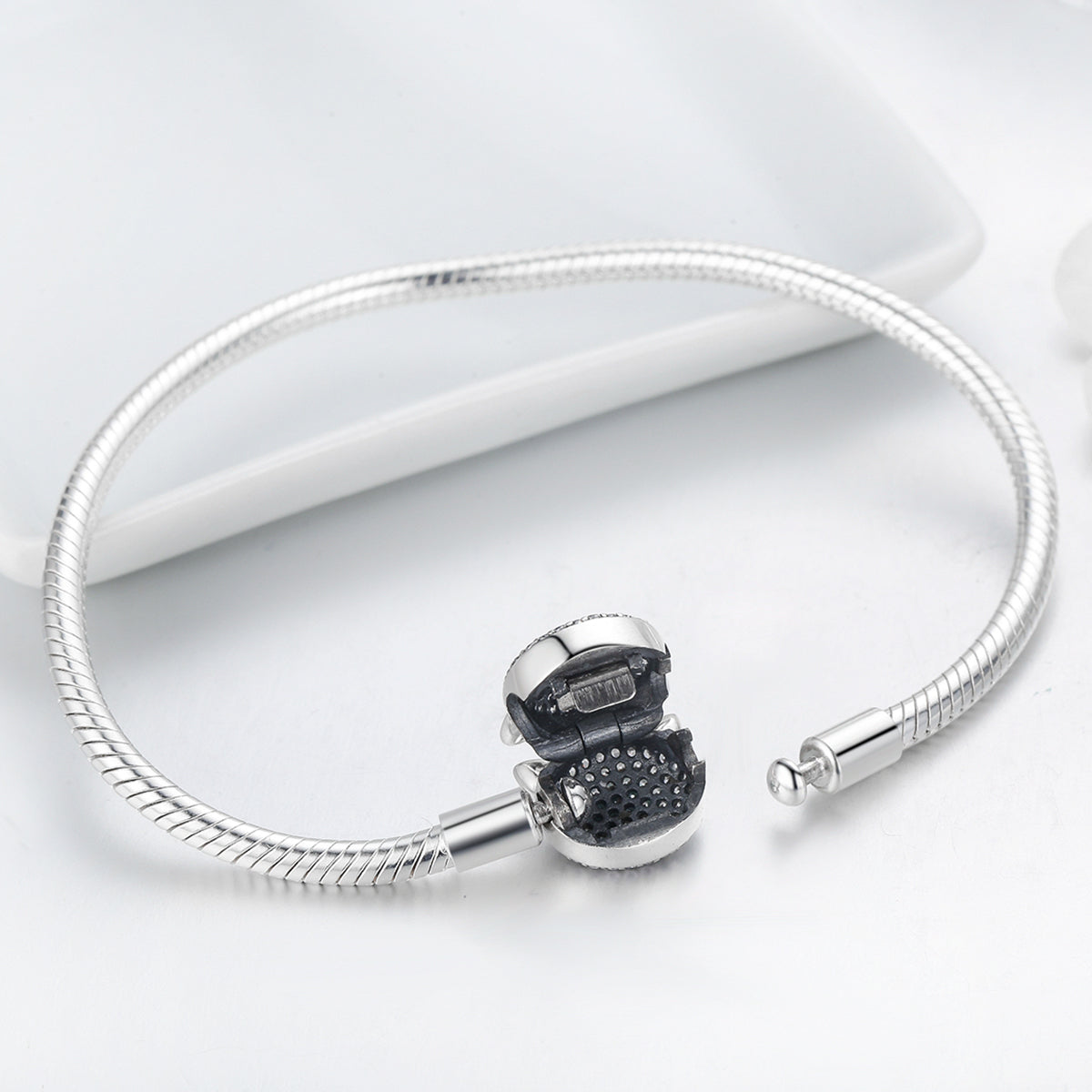 925 Sterling Silver Bracelet with Cat Head Charm, 17cm for Women