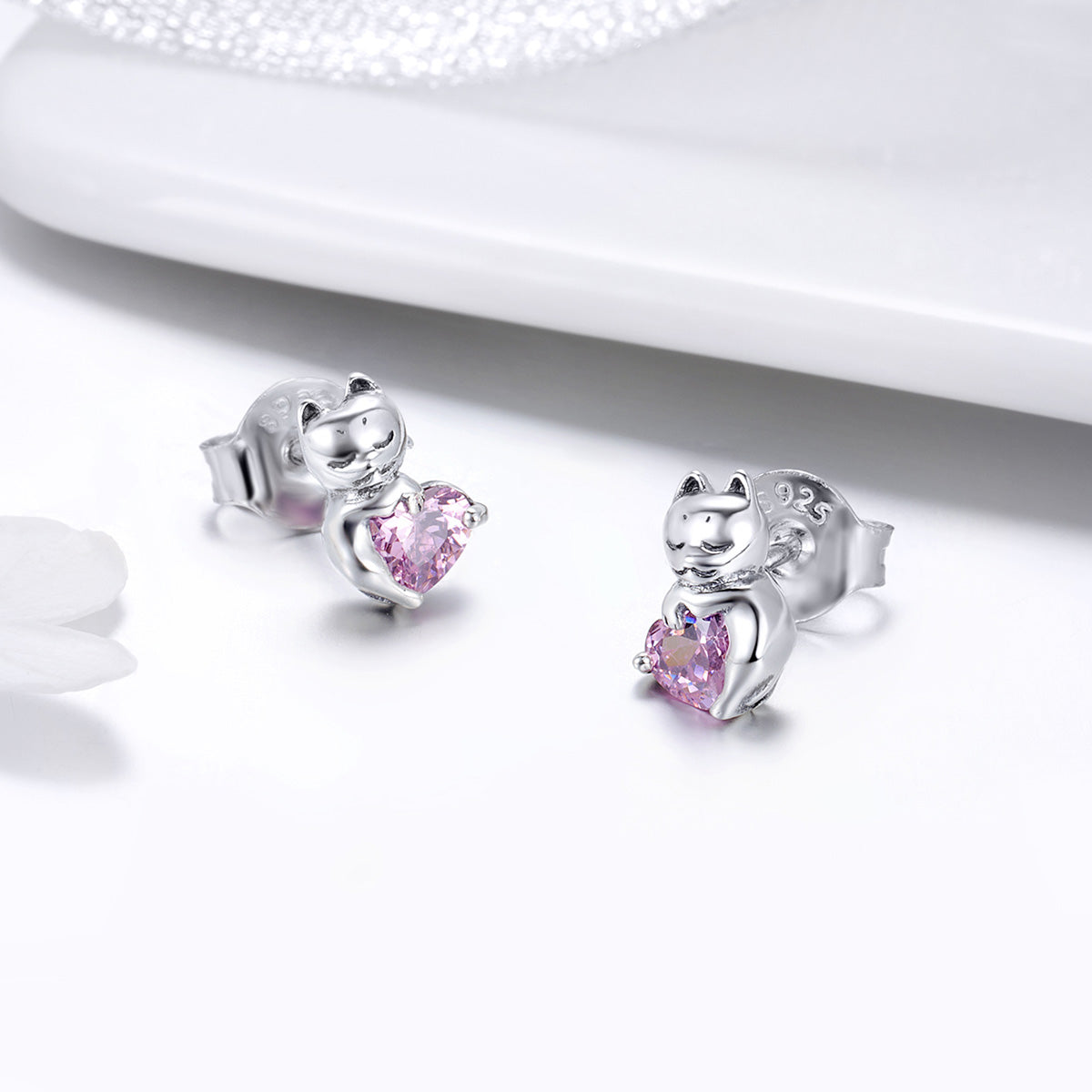 925 Sterling Silver Earrings with Pavé Setting and Oxidized Finish for Women