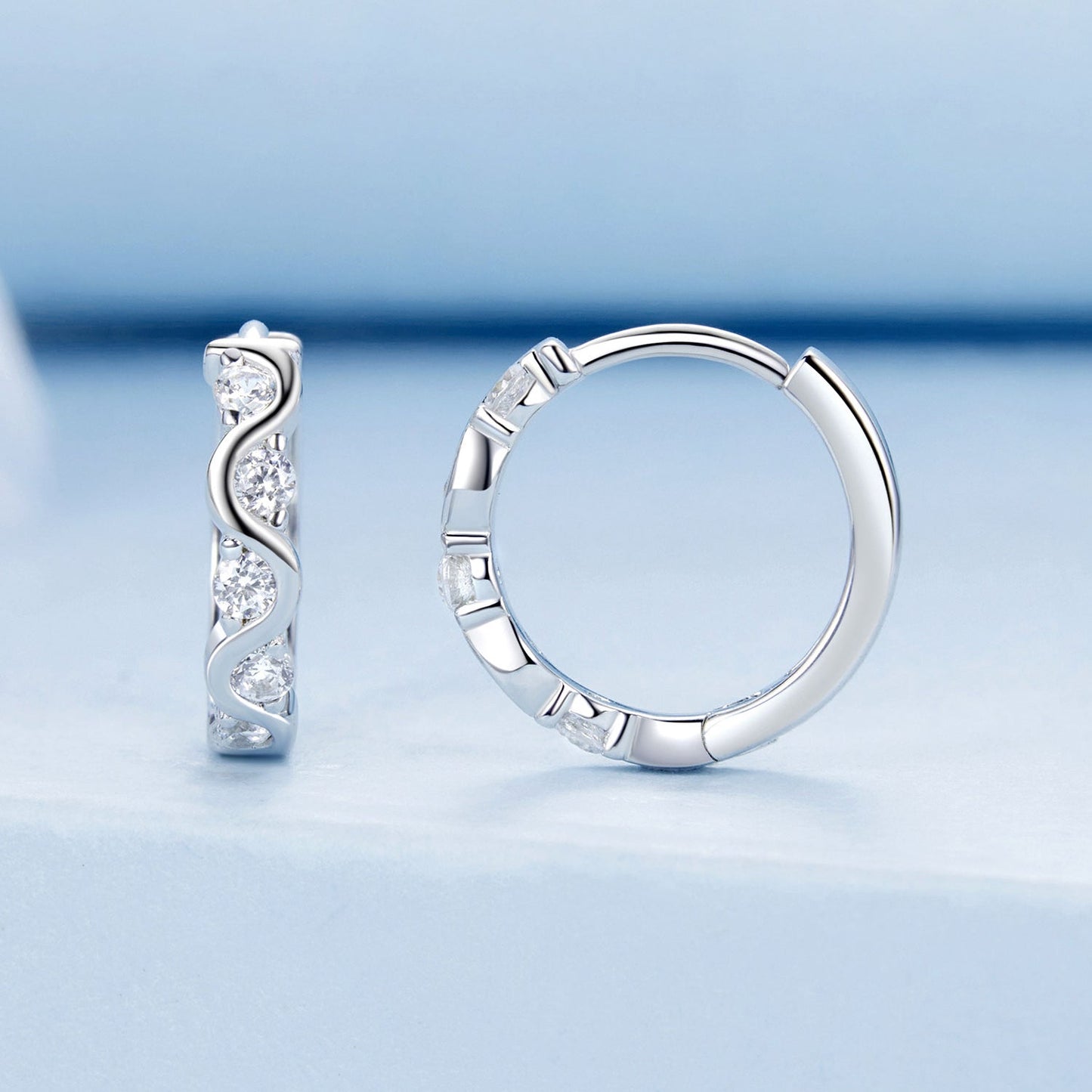 925 Sterling Silver Earrings with Platinum Plating and CZ - Stylish and Elegant Design for Women