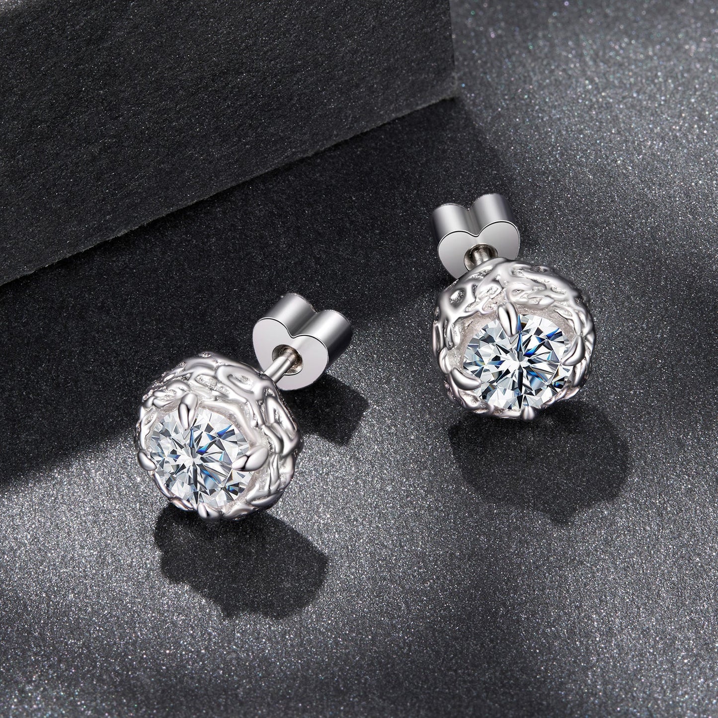 925 Sterling Silver 0.5 Carat Moissanite Earring for Women