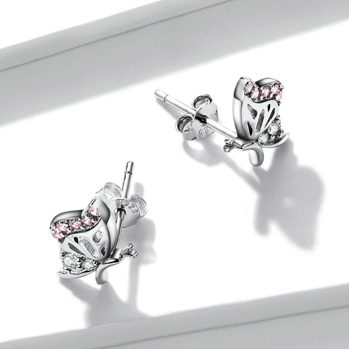 925 Sterling Silver Earrings with CZ in Pavé Setting