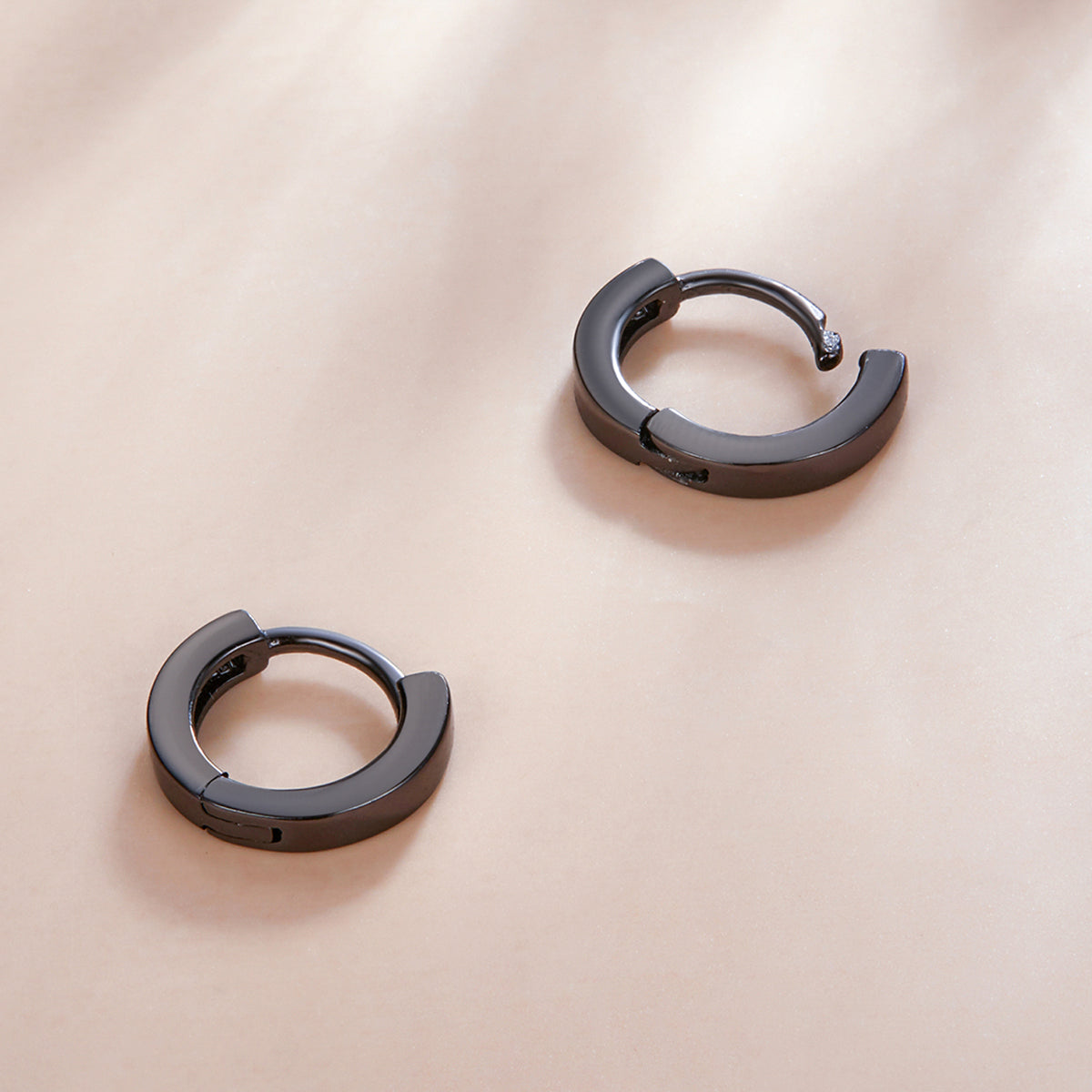 925 Sterling Silver & Plated Black Gold Earrings