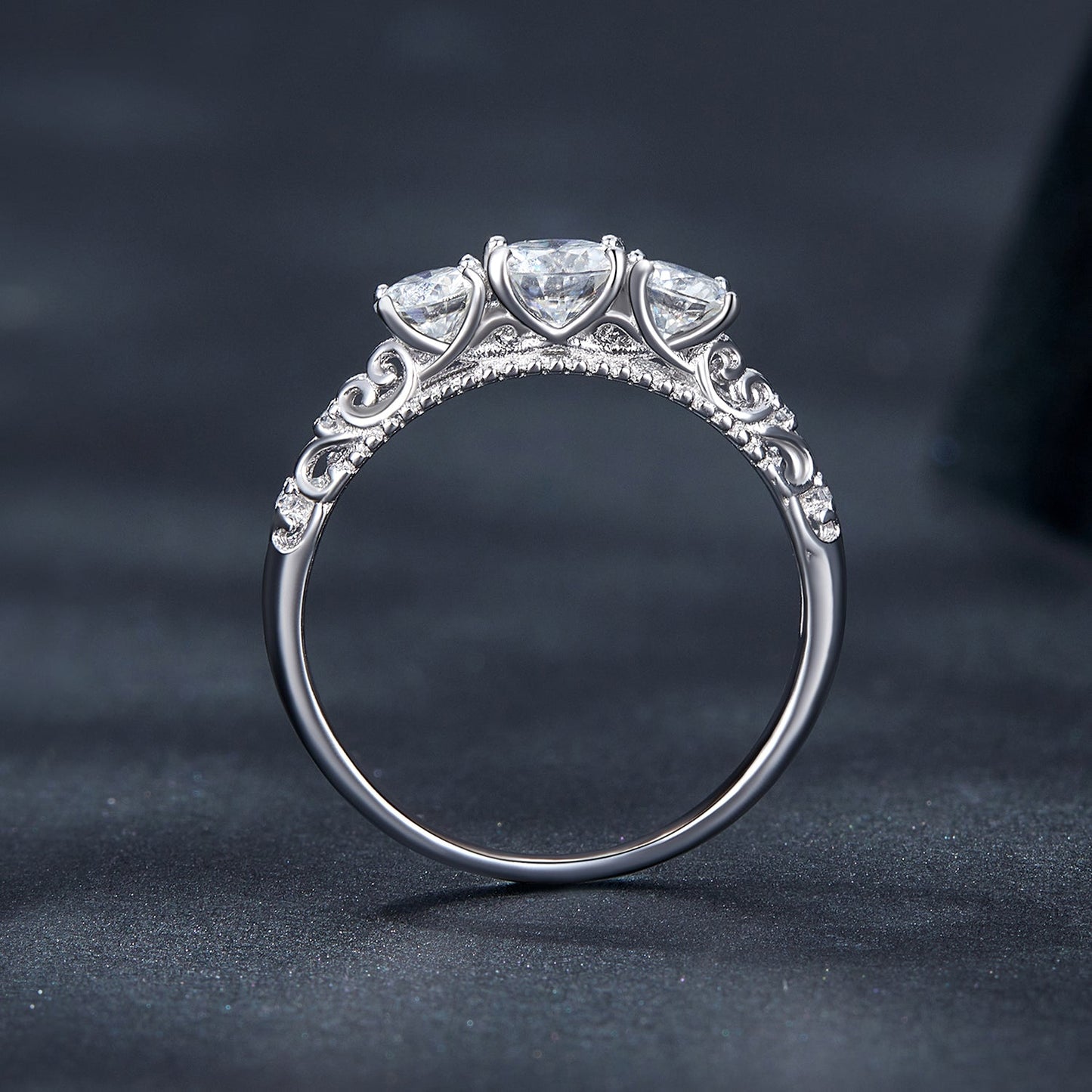 925 Sterling Silver Moissanite Pavé Setting Ring Size 6 for Women