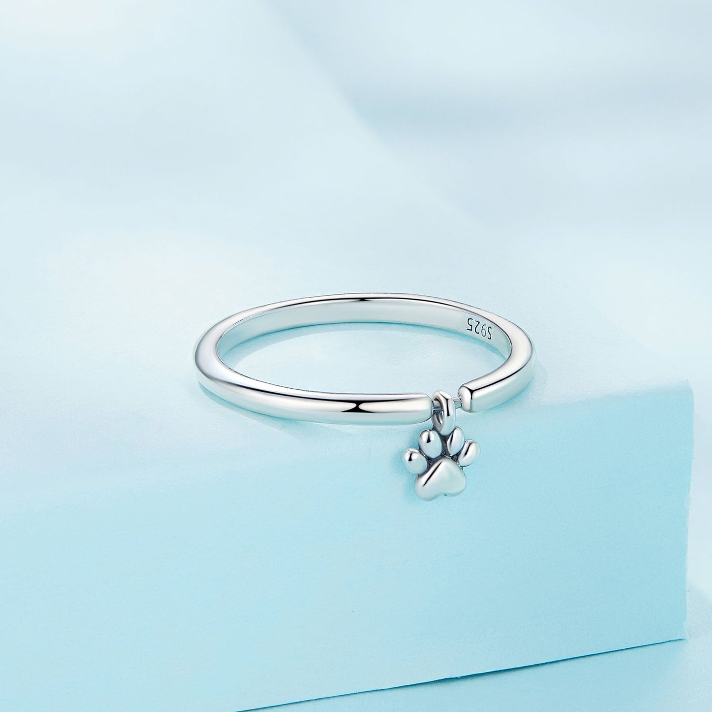 925 Sterling Silver Oxidized Round Paw Print Ring Size 6.0 for Women