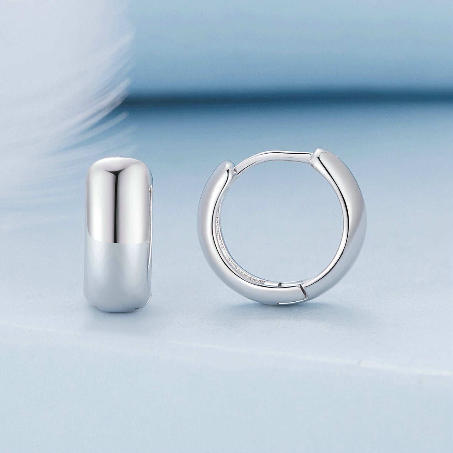 925 Sterling Silver Platinum Plated Earrings 11x5mm for Women