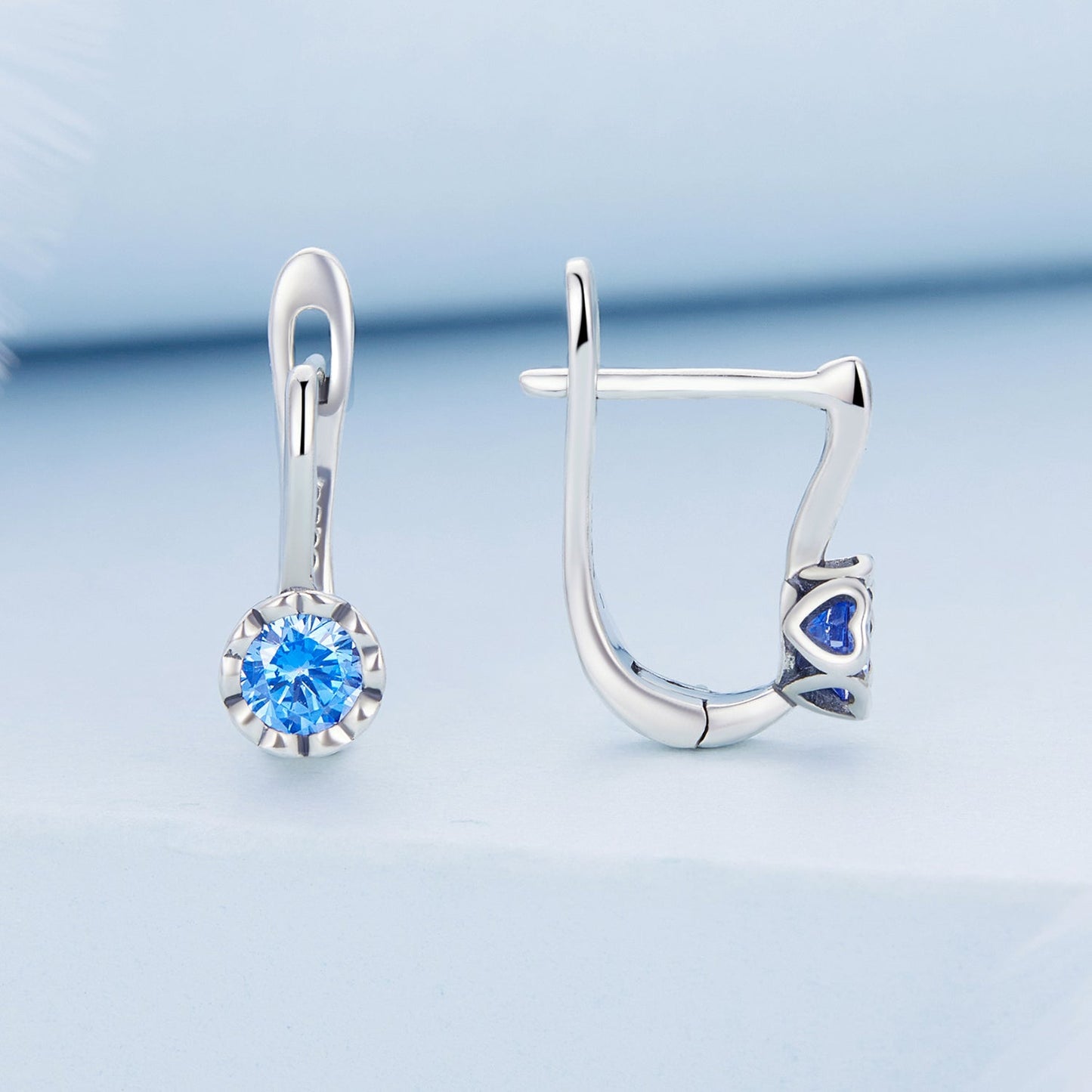 925 Sterling Silver Earrings with Oxidized Finish and Pavé Setting